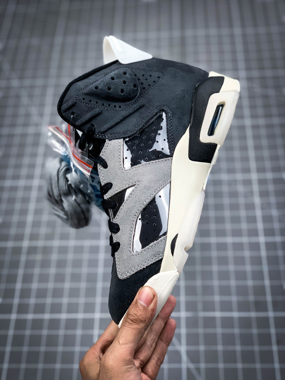 Air Jordan 6