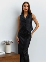 Жилет кожаный офисный