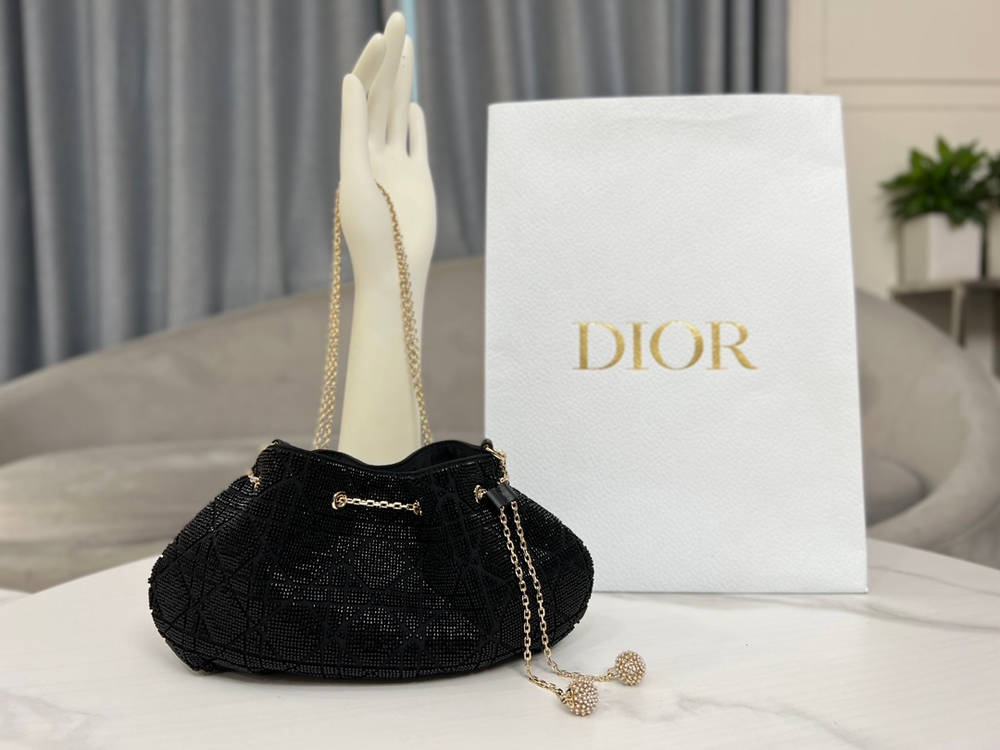Christian Dior Dream Bucket Bag 26 cm