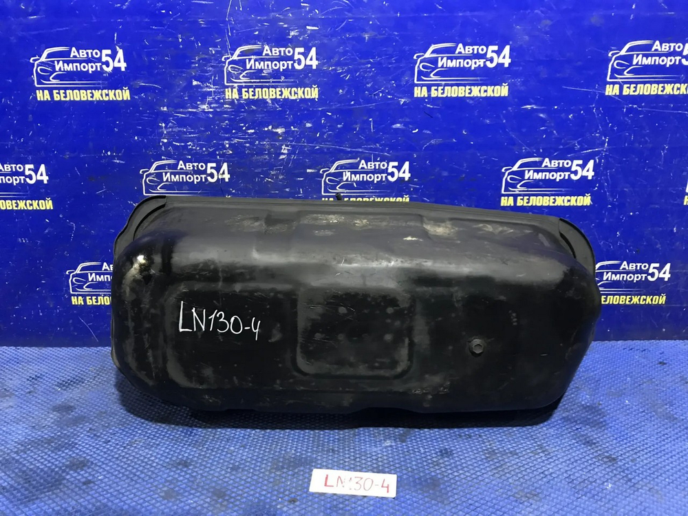 Бак топливный TOYOTA HILUX SURF 1992