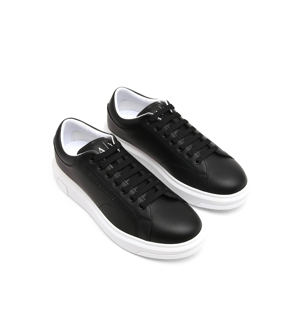 Skórzane trampki ENGLISH Armani Exchange - черный(XUX123 XV534)