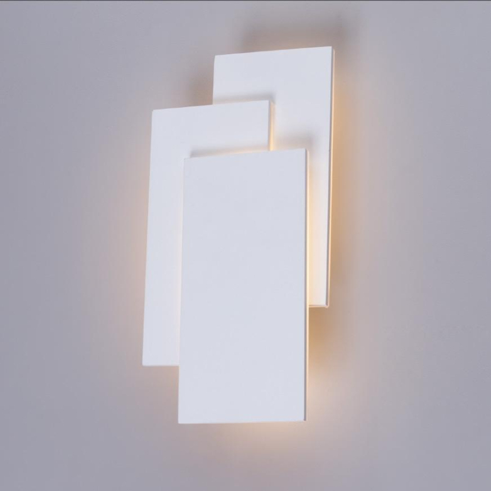 Настенный светильник Arte Lamp A1718AP-1WH