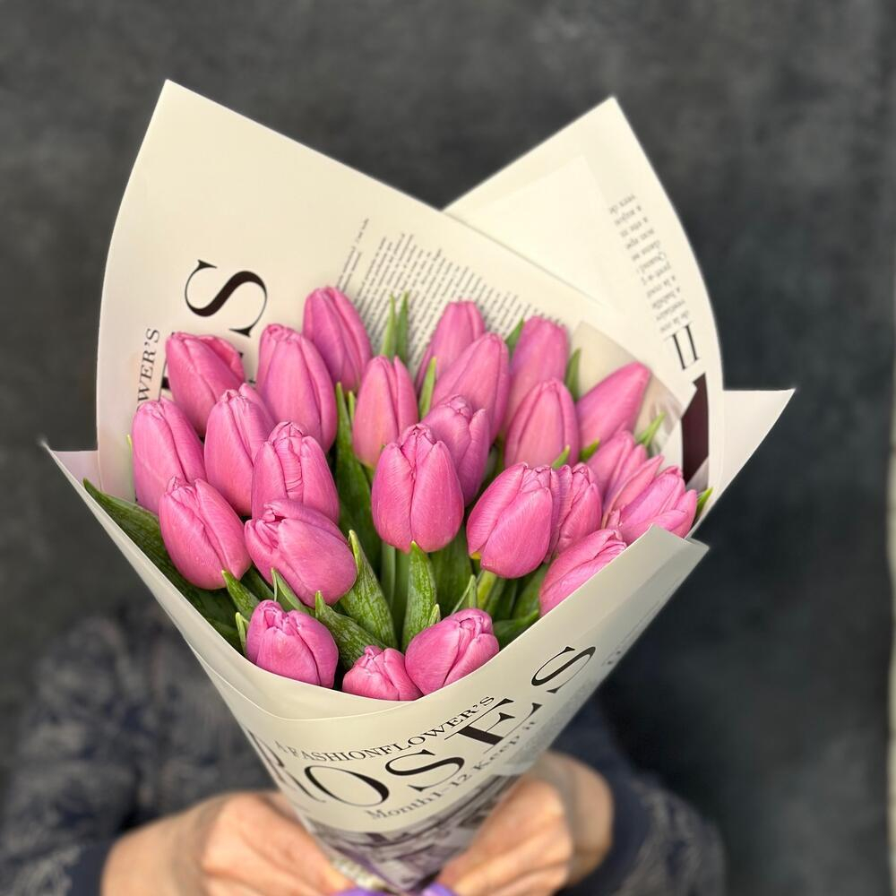 Розовые тюльпаны