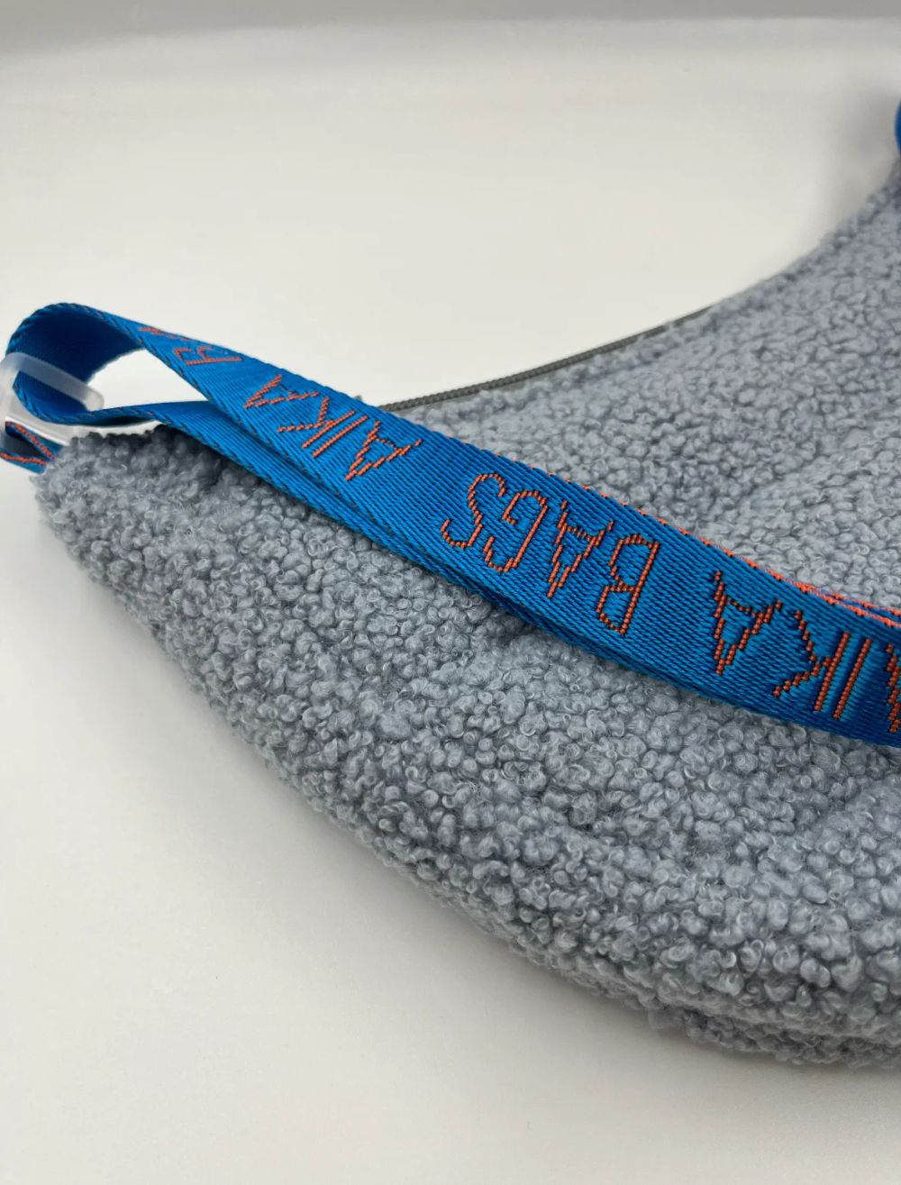 Сумка Aika Bags Долька Мини из барашков мышка с синим