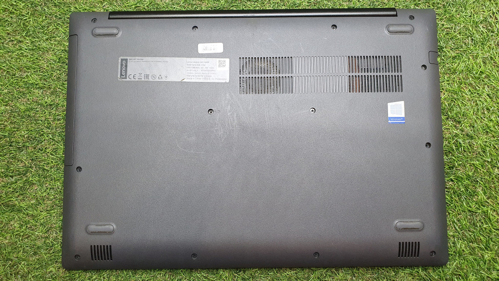 Ноутбук Lenovo Ryzen 3/8Gb