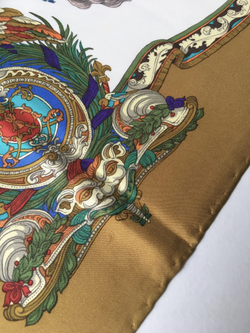 Платок Gucci «Louis XIV»