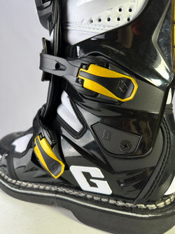 Мотоботы GAERNE SG-12