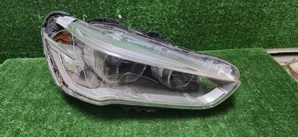 Битая Фара правая BMW X1 F48 (2015-2019) LED