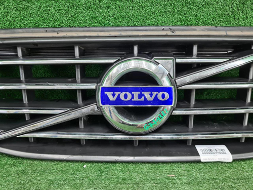 Решетка радиатора Volvo XC60 1 (2013-2017)