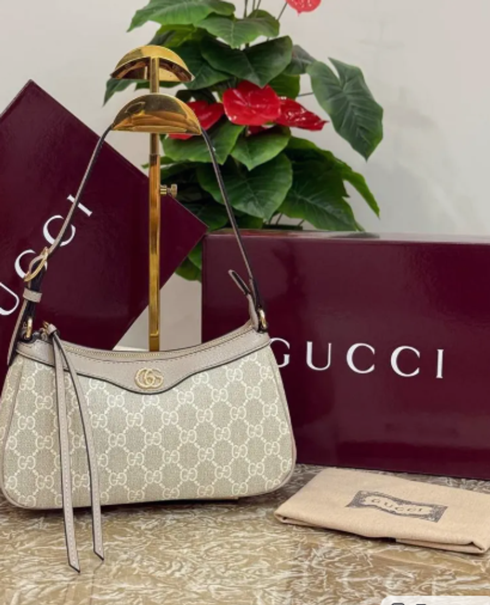 Сумка Gucci стильная