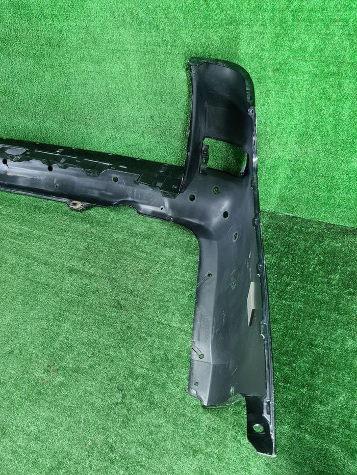 Бампер задний Toyota Land Cruiser 200 (2015-2021)