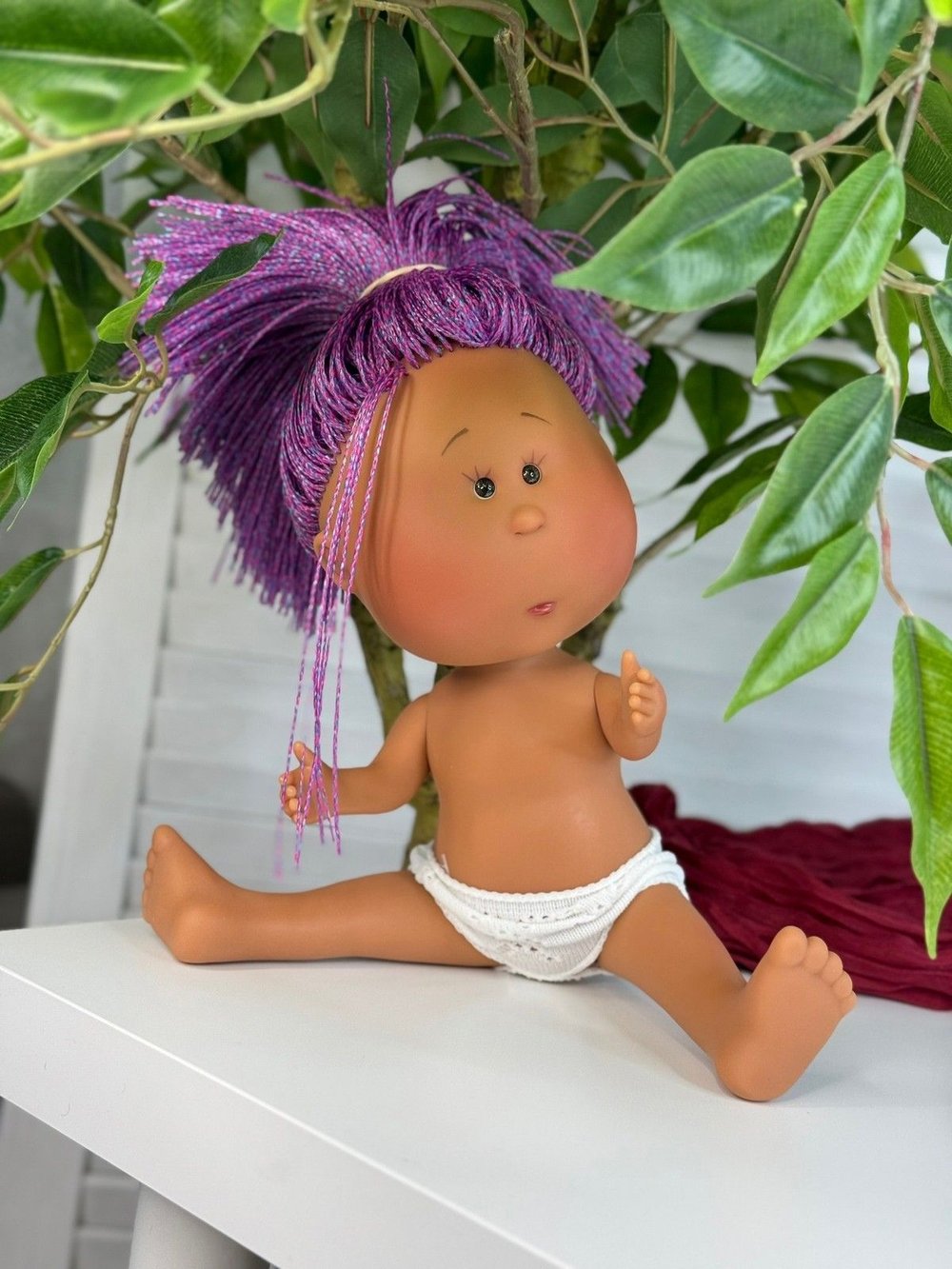 Кукла Nines виниловая 30см MIA LATINA без одежды (3000WL5A1)