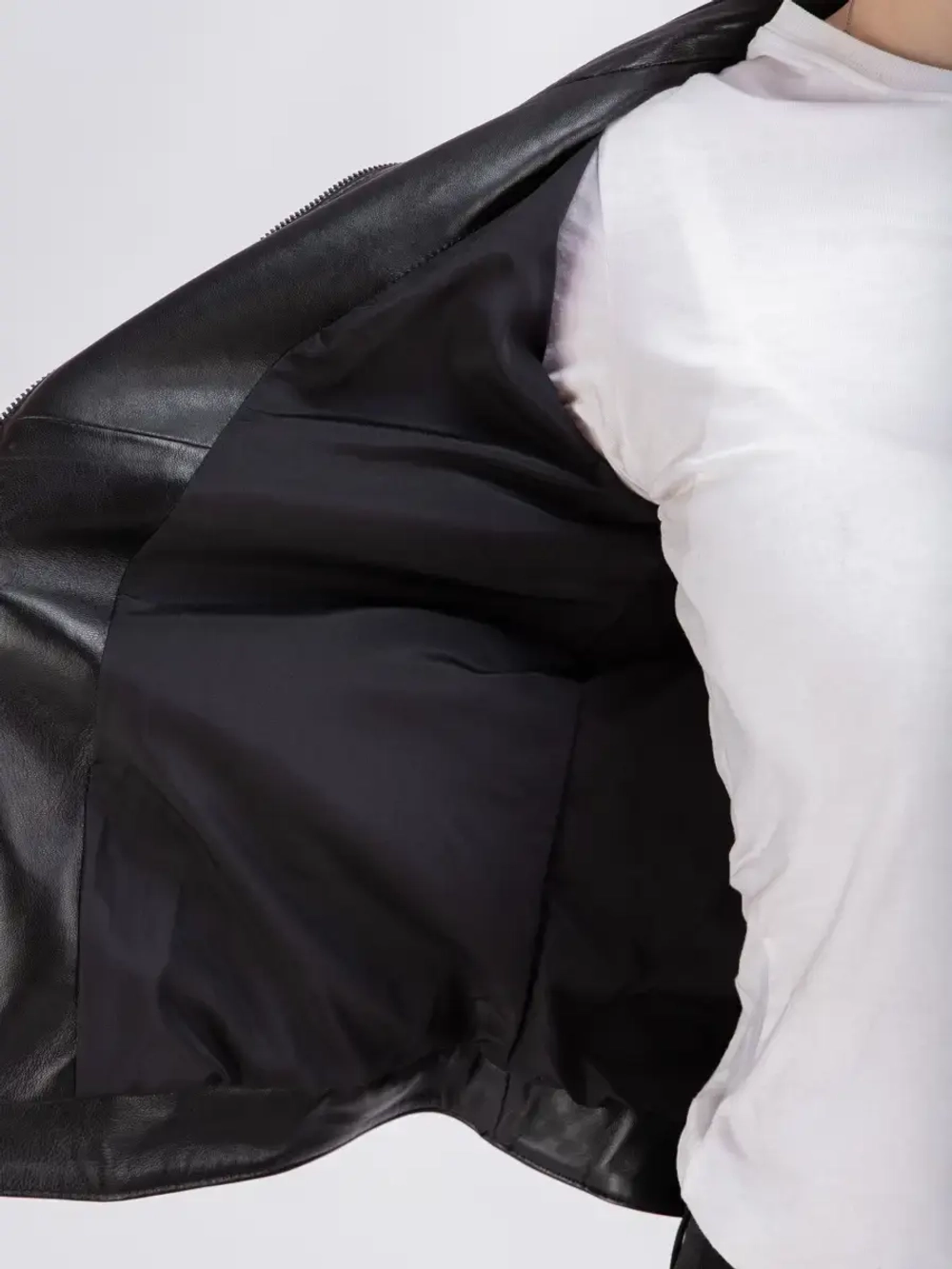 Куртка женская из натуральной кожи