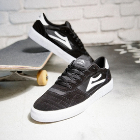 Новая поставка от Lakai