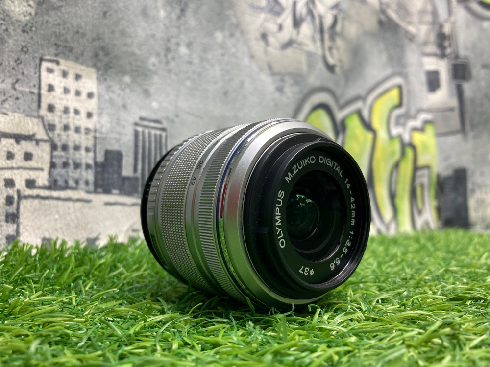 Olympus 14-42mm 3.5-5.6 R MSC