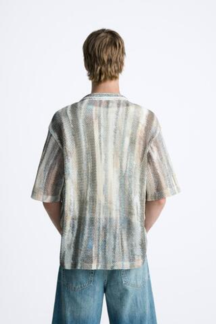 ZARA РУБАШКА АЖУРНОЙ ВЯЗКИ С АБСТРАКТНЫМ ПРИНТОМ, РЫЖЕВАТО-КОРИЧНЕВЫЙ