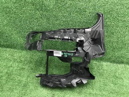 Кронштейн перед. бампера BMW X5 G05 18-23 M-paket