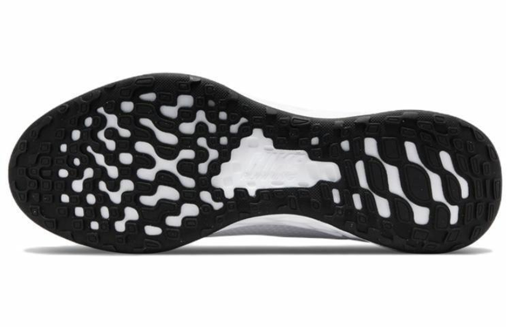 Кроссовки Nike Revolution 6 Next Nature