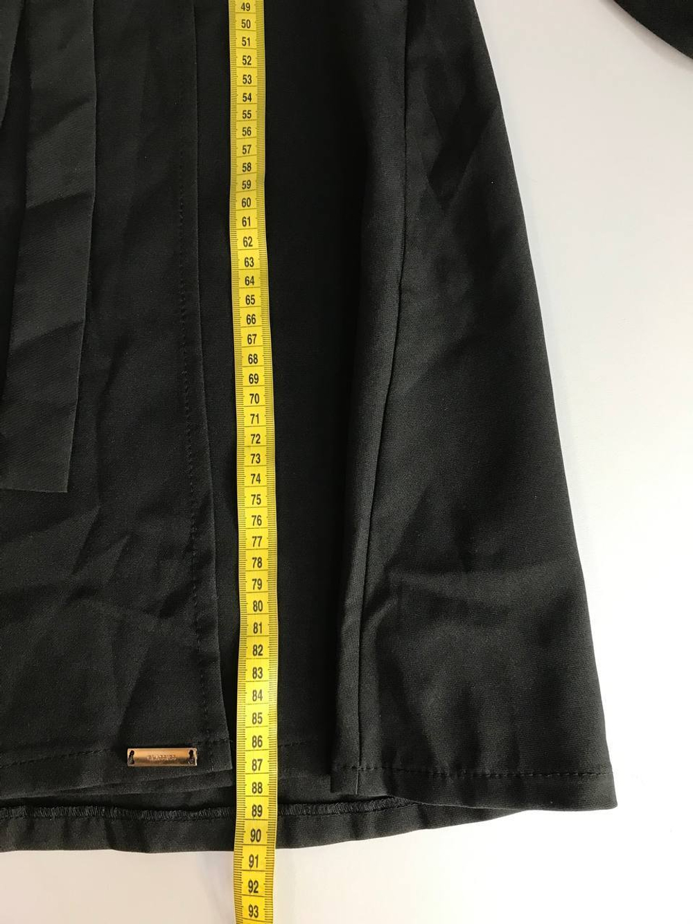 Платье Izabella лаконичное, визуально на 48 размер, новое