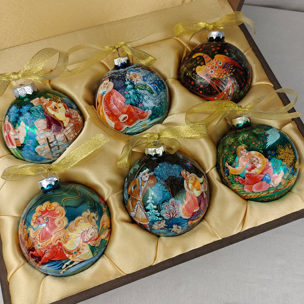 Сувенирный набор из 6-ти коллекционных ёлочных шаров " Сказки" с ручной росписью Палех