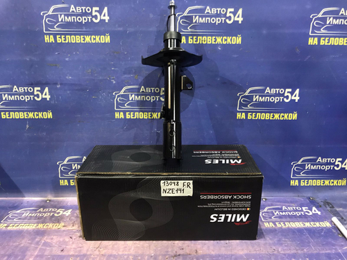 Стойка передняя правая TOYOTA FIELDER 2006-2012