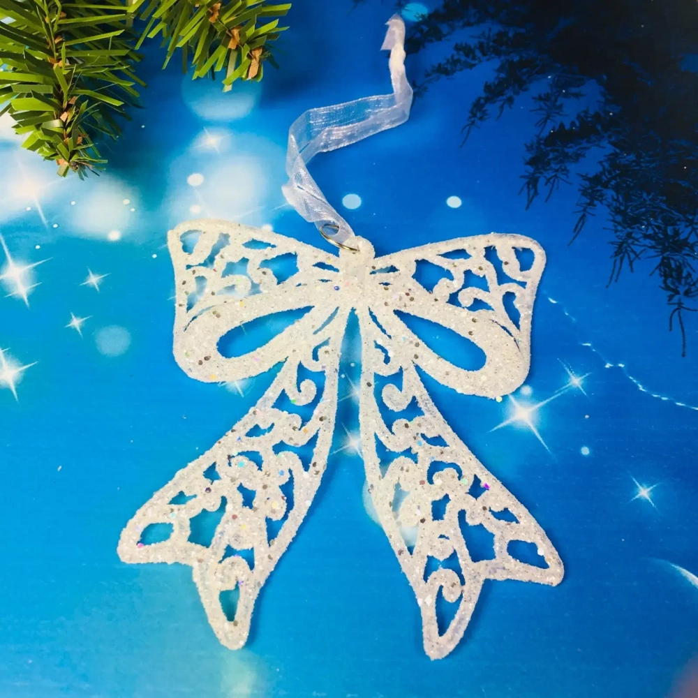 Подвеска «Бантик ажурный» 9 см, белый блеск