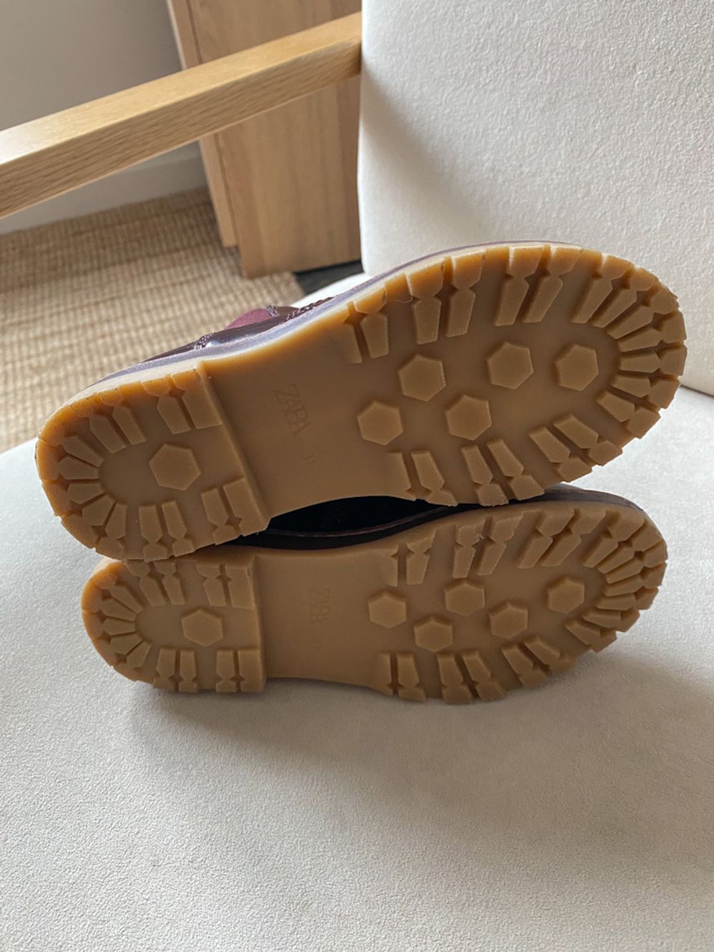 Новые ботинки  Zara, 31