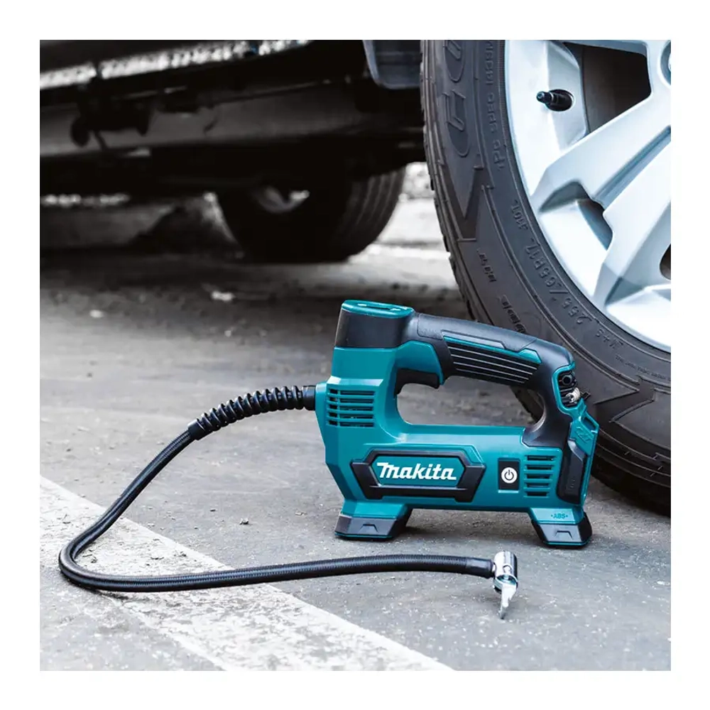 Аккумуляторный компрессор Makita MP100DZ