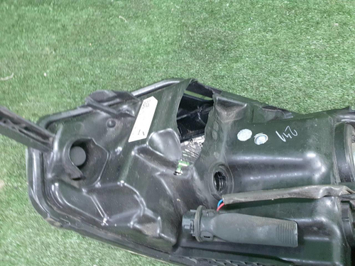 Битая Фара правая Nissan Qashqai 2 j11 (17-23) галоген
