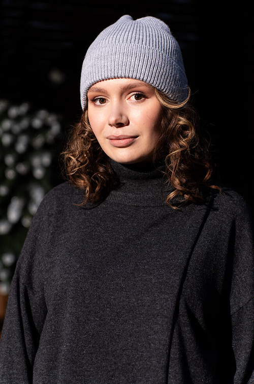 8401 Шапка женская (серый)