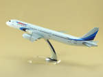 Модель самолета Airbus A321 (М1:100, Ямал)