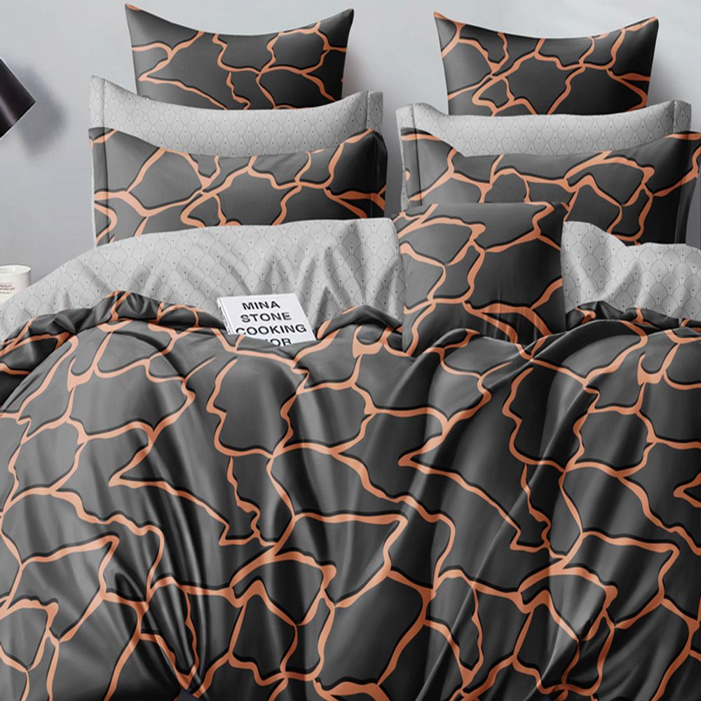 Комплект постельного белья "АВТ. 698", сатин, 100% хлопок, Россия. Пододеяльник на молнии!!! Комплект постельного белья "АВТ. 698", сатин, 100% хлопок, Россия. Пододеяльник на молнии!!!