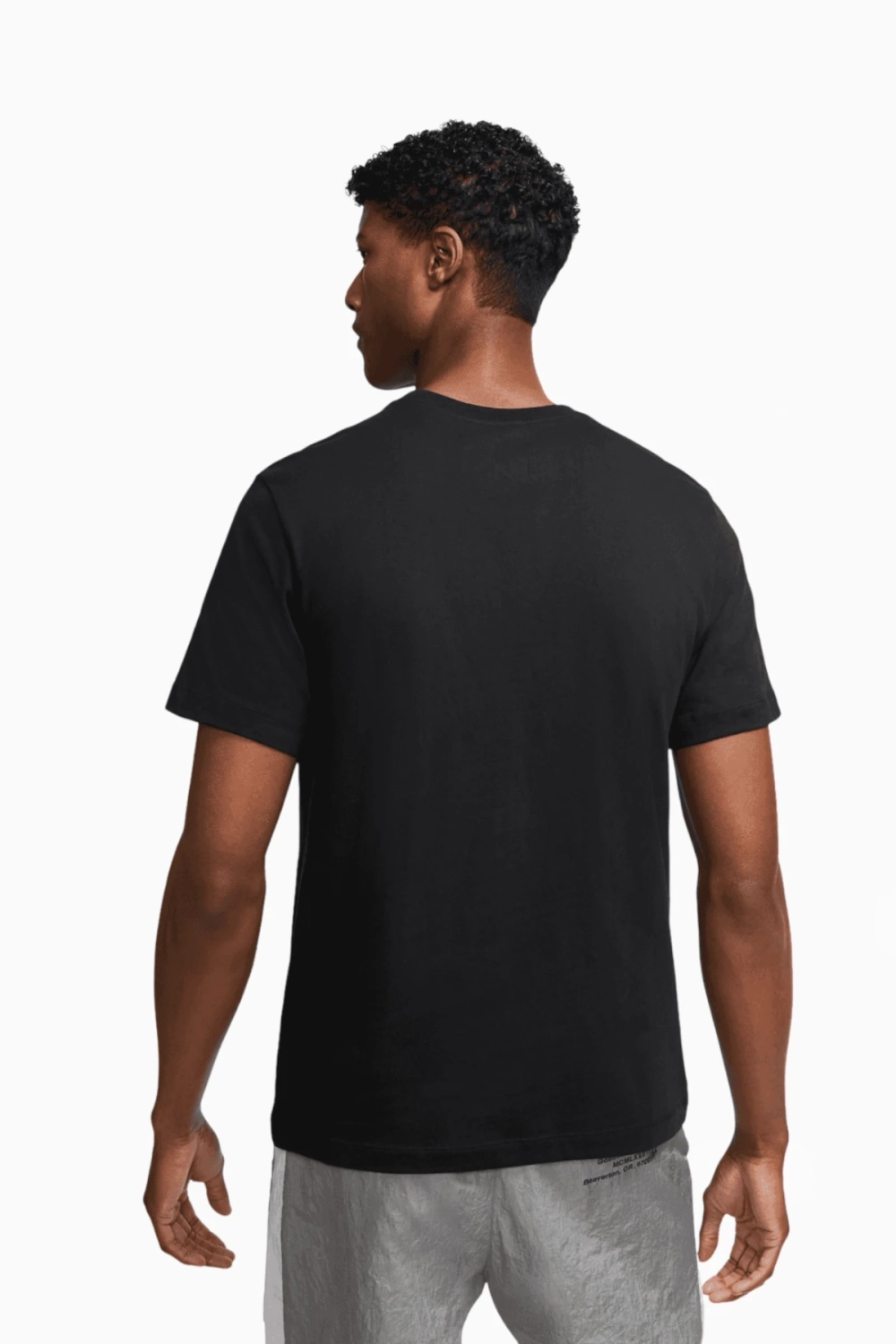 Футболка Nike Sportswear Club - черный