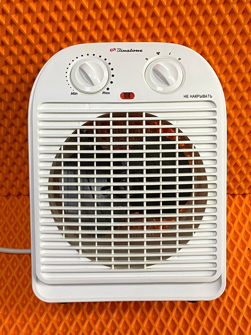 Тепловентилятор Binatone HF-2026