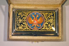 Сувенирная визитница персональная "Российский герб" №0619 (ручная роспись Палех) в футляре