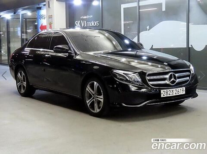 Mercedes-Benz E-Class W213 E220d Avangarde (08.2019)