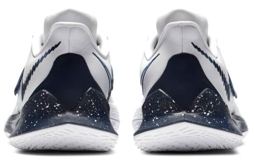 Кроссовки Nike Kyrie Low 3