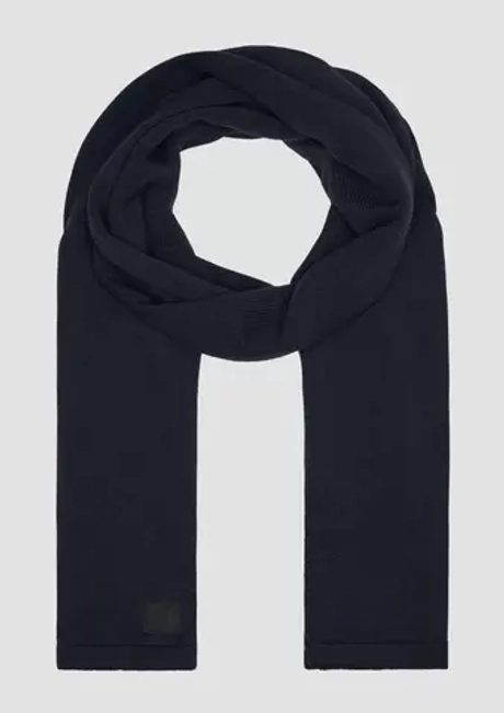 Вязаный шарф из шерсти мериноса