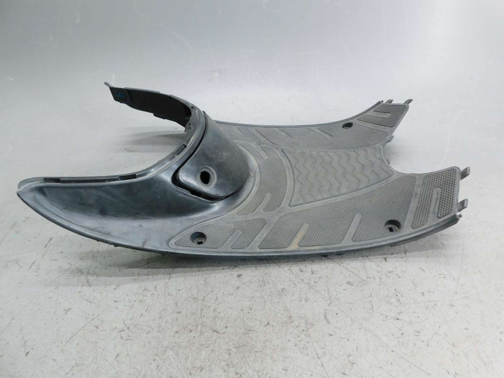 Пластик нижний Honda Dio AF35, AF34 Cesta 6431-GBLA-0000 031958