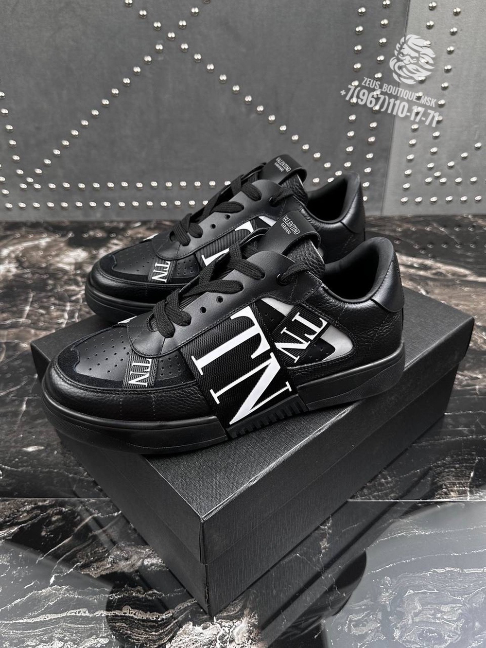 Кеды Valentino