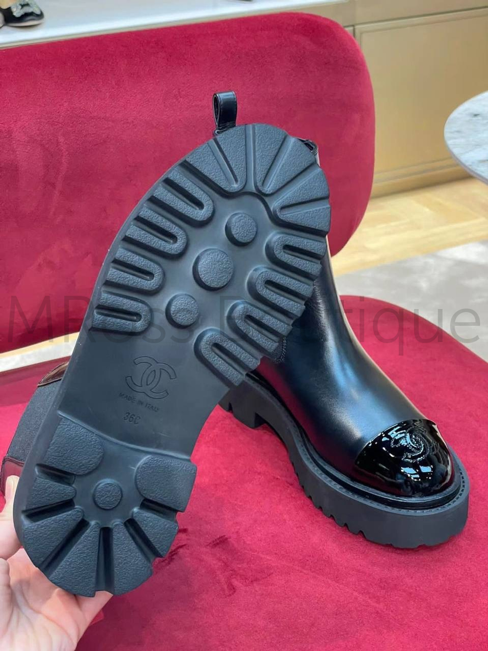 Чёрные кожаные ботинки Chanel (Шанель) на резинке