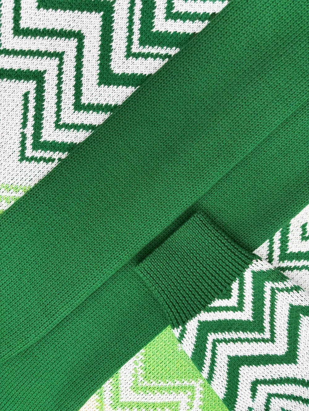 Кардиган с капюшоном