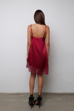 Платье-комбинация мини с кружевом