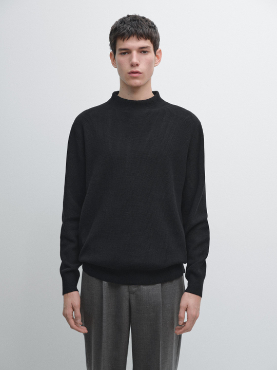 Massimo Dutti Свитер из смесового хлопка с высоким воротником, черный