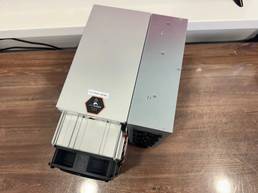 Antminer T21 190 TH/S Б/У
