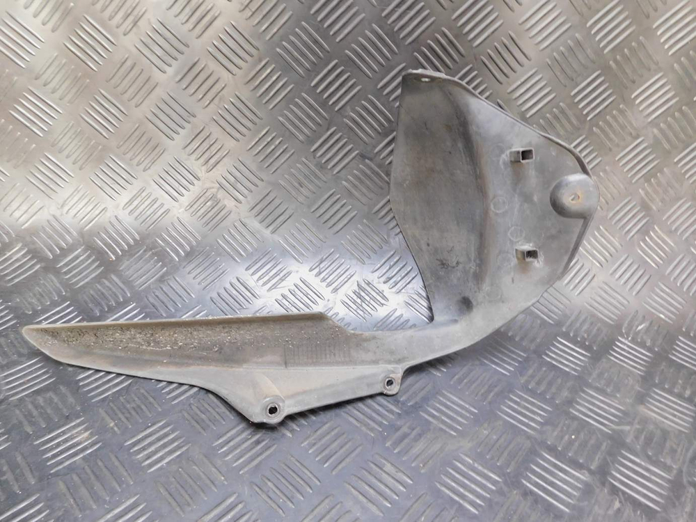 Защита цепи Kawasaki Ninja 400R ER400B 052355