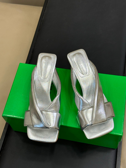 Bottega Veneta Riva Mule (6 colors)