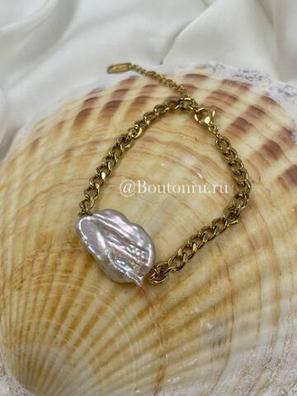 Золотистый браслет с натуральным перламутром