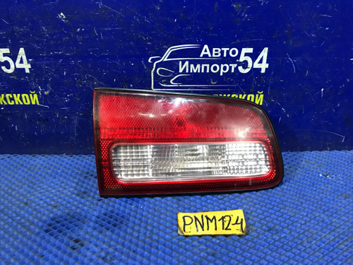 Вставка багажника левая NISSAN LIBERTY 1998