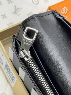 Бумажник Louis Vuitton Brazza